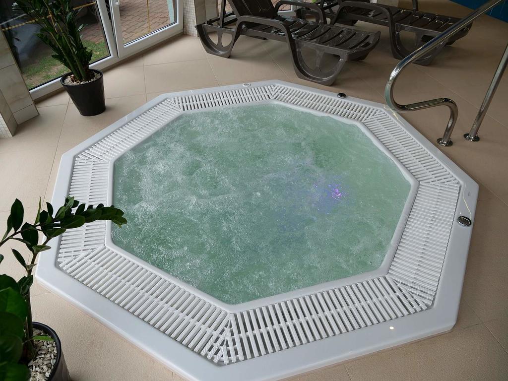 نيخوجة Pensjonat Spa U Tomasza المظهر الخارجي الصورة